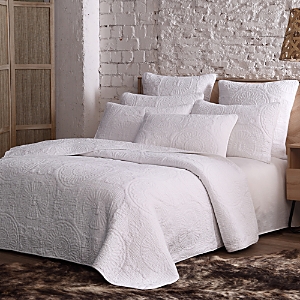 American Home Fashion Estate Avani 3-Piece Quilt Set, Full/Queen