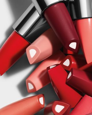 Dramatically Different™ Lipstick Shaping Lip Colour