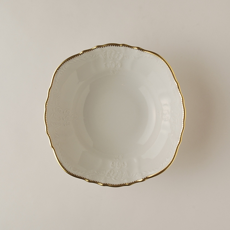 Anna Weatherley Simply Anna Open Vegetable Dish In White/gold