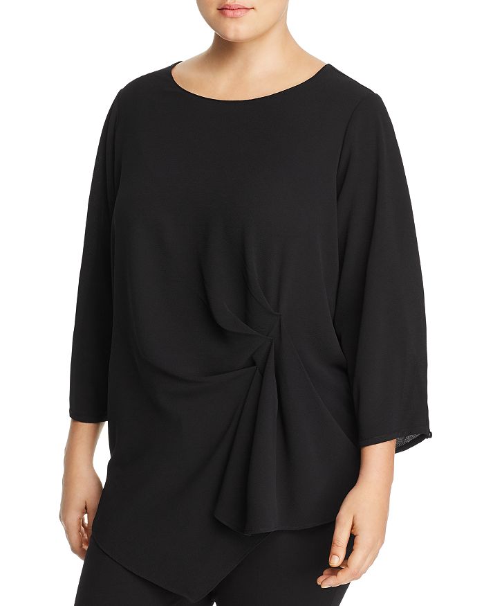 Status By Chenault Plus Draped Top In Black