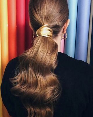 Epona Valley Hand Barrette | Bloomingdale display picture 1