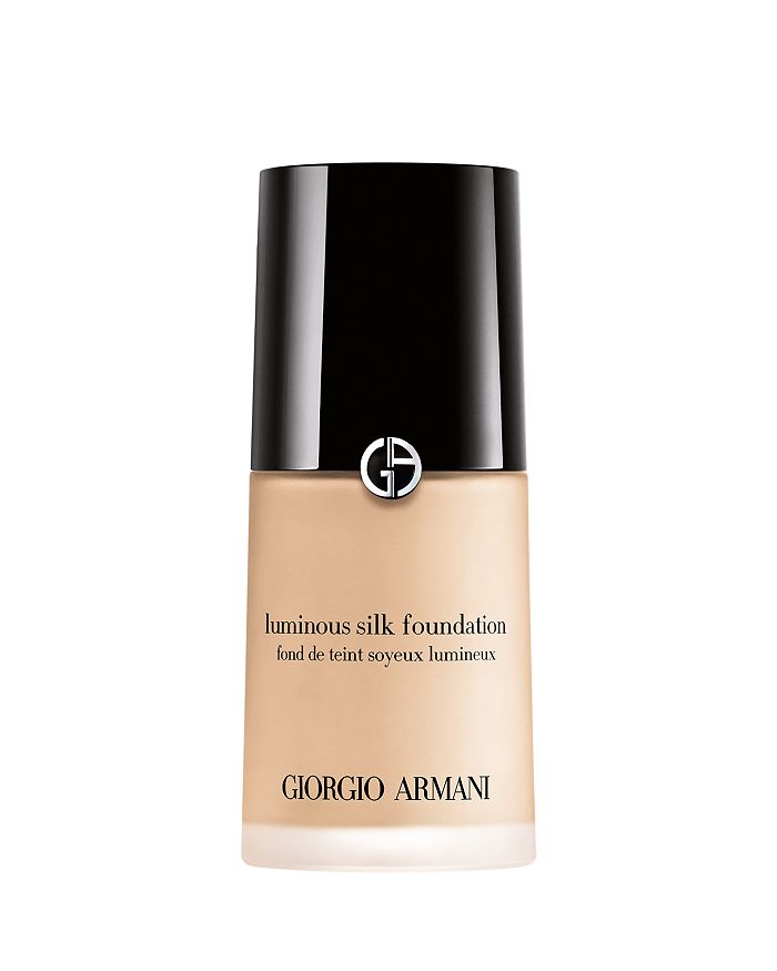 Armani Collezioni Luminous Silk Perfect Glow Flawless Oil-free Foundation Travel Size 0.6 Oz. In 5.5-medium With A Cool Undertone