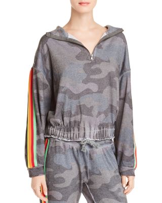 vintage rainbow sweatshirt