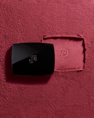 Blush Subtil Delicate Oil-Free Powder Blush