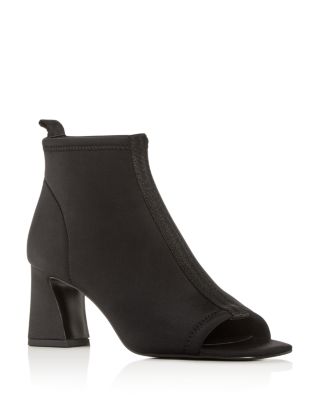 donald pliner vani booties
