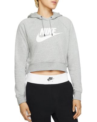 nike essential hooded