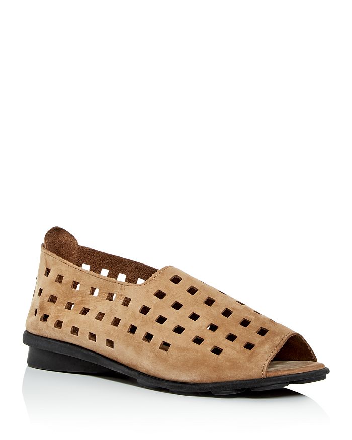 Arche Women's Drick Perforated Open-toe Flats In Sand
