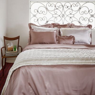 Windsor Bedding Collection