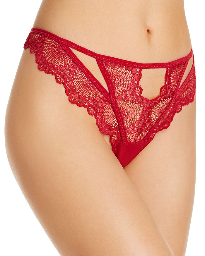 THISTLE & SPIRE KANE LACE THONG,471601