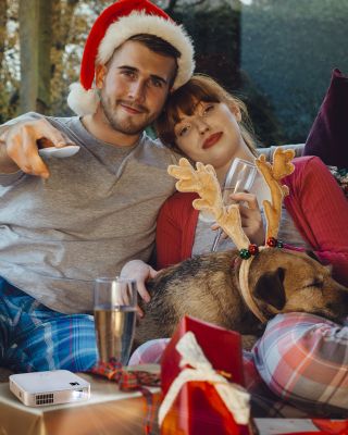 Luma 75 Portable Pocket Projector