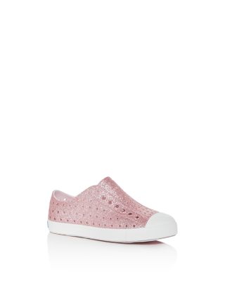 Shops native flat slip on