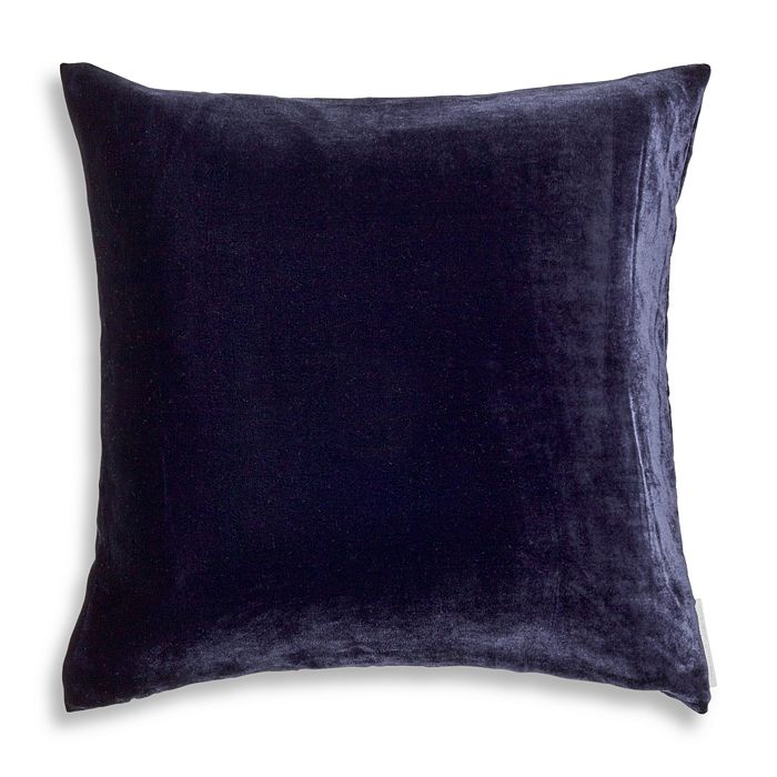 Aviva stanoff velvet pillow 2025