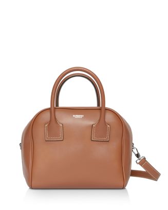 ★TOUT Y EST★ Cube bag brown Cube bag_Brown CUBE Bag brown color with stylish cubic form -