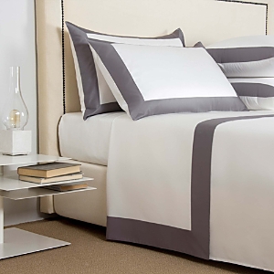 Frette Bold Sheet Set, Queen In Milk/slate Gray