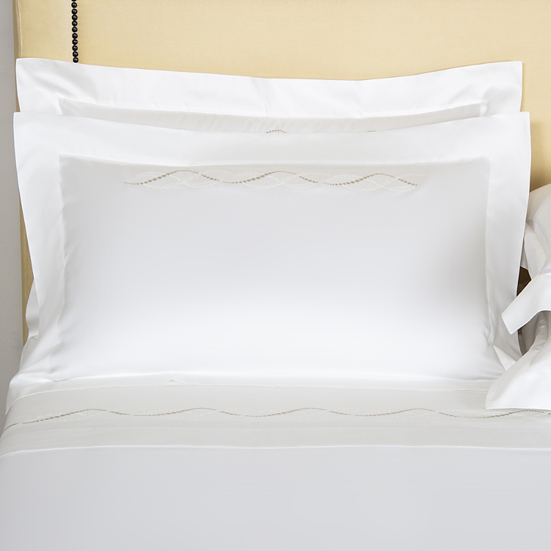 Frette Luminescent Pearls Embroidered Standard Sham In White