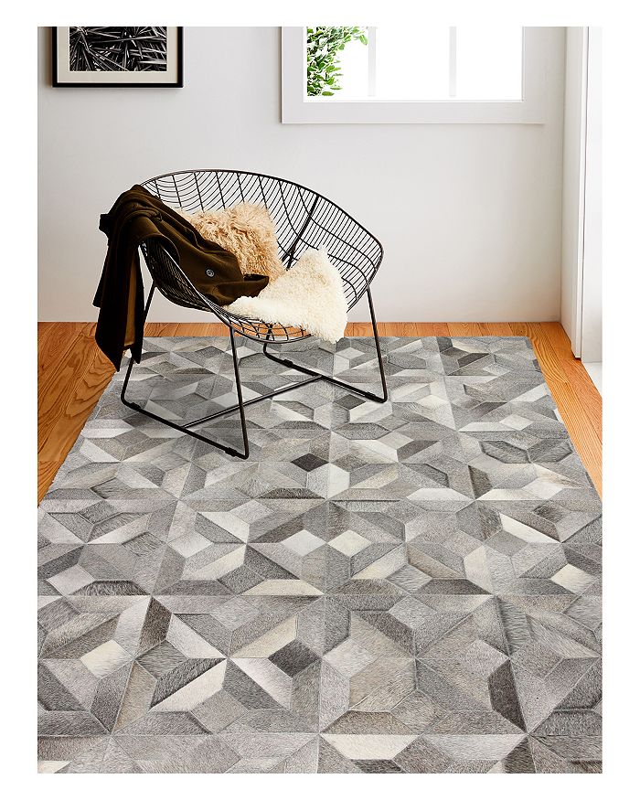 Bashian Santa Fe H-18 Runner Area Rug, 2'6 X 8' In White