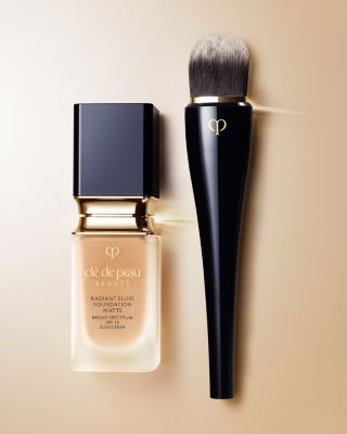 Light Coverage Foundation Brush