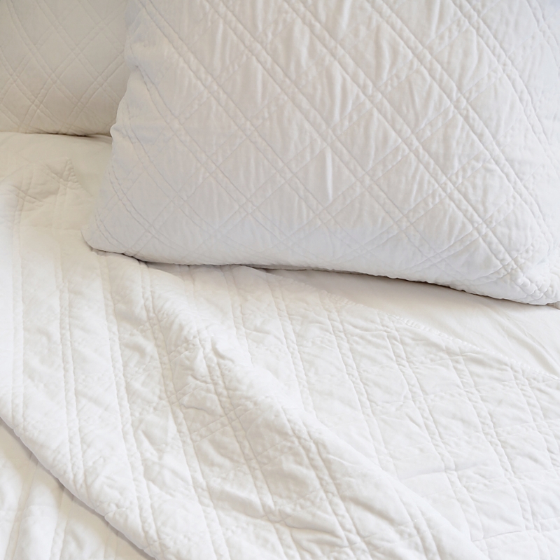 Pom Pom At Home Brussels Coverlet, Queen In White