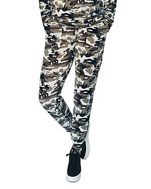 Billy T Chill With Me Camo Joggers