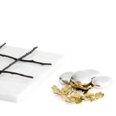 Dogwood Tic Tac Toe Set