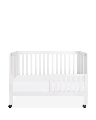 Maki Portable Convertible Crib