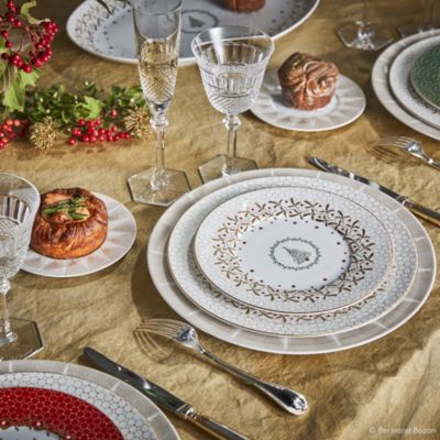 Noel Dinnerware Collection