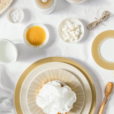 Sol Dinnerware Collection