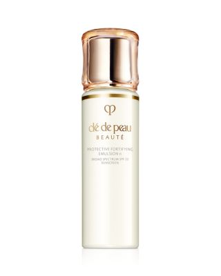 Clé de Peau Beauté - Protective Fortifying Emulsion SPF 22 1 oz.