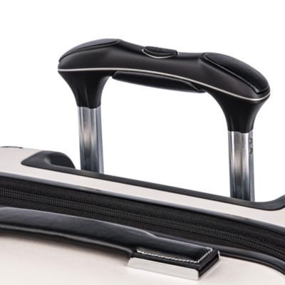 Carry-On Expandable Spinner Suitcase 