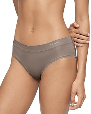 Calvin Klein One Size High Waist Hipster In Toasted Taupe