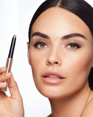 24-Hour Eyeshadow &amp; Liner