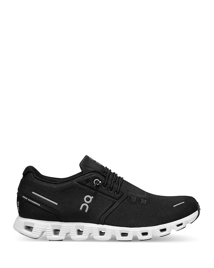 On Cloud 5 Low Top Sneakers In Black | White