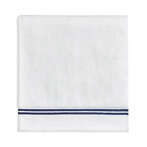 Sferra Aura Bath Sheet In White/dark Blue