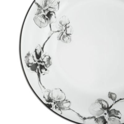 Black Orchid Dinner Plate
