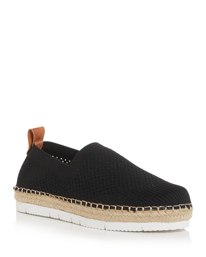 suede displaced basketball shoes