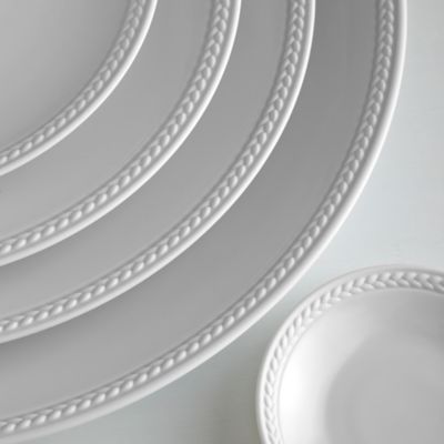 Soie Tress&eacute;e White Dinnerware