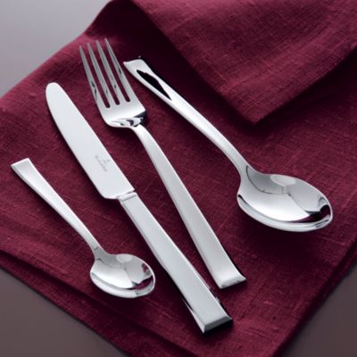 Victor 46 Pc. Flatware Set