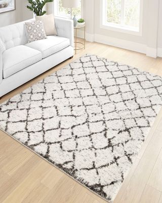 Orian Cloud 19 Tribal Line Area Rug Collection