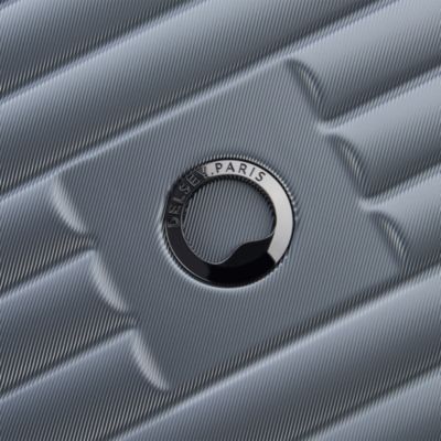 Cruise 3.0 28&amp;quot; Expandable Spinner Suitcase