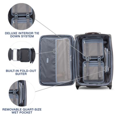 Platinum Elite 22" Expandable Carry On Rollaboard