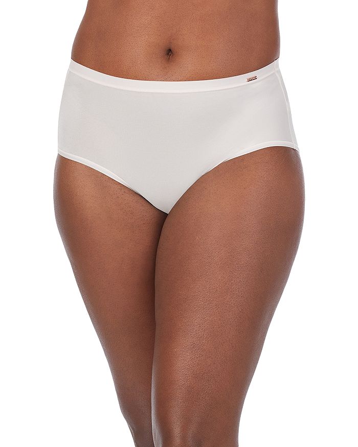 Le Mystere Infinite Comfort Briefs In Soft Shell
