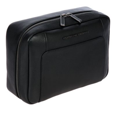 Roadster Leather Washbag