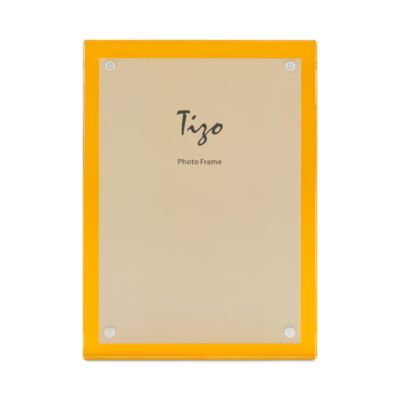 Lucite Frame, 4" x 6"