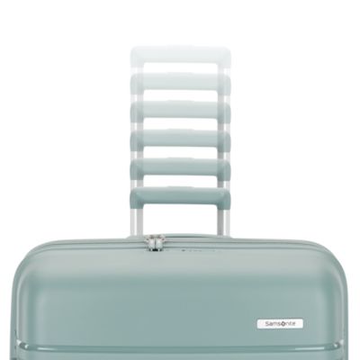 Elevation™ Plus Large Spinner Suitcase