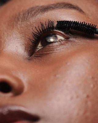 High Impact Zero Gravity Tubing Mascara