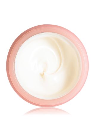 Hydrate & Nourish Age Defence Retinol Day Moisturiser 1.7 oz.