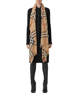 Burberry scarf lightweight on sale