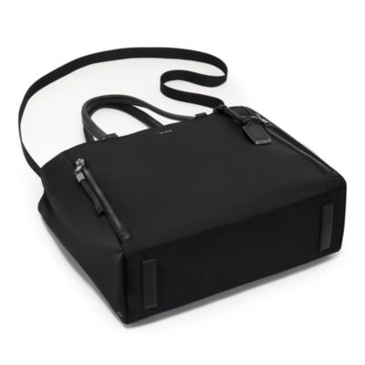 Voyageur Valetta Large Tote Bag