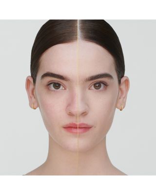 Re-Nutriv Ultra Radiance Liquid Foundation SPF 20