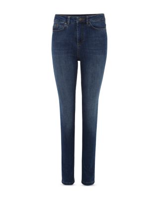 Gia Sculpting Skinny Jeans in Mid Wash
